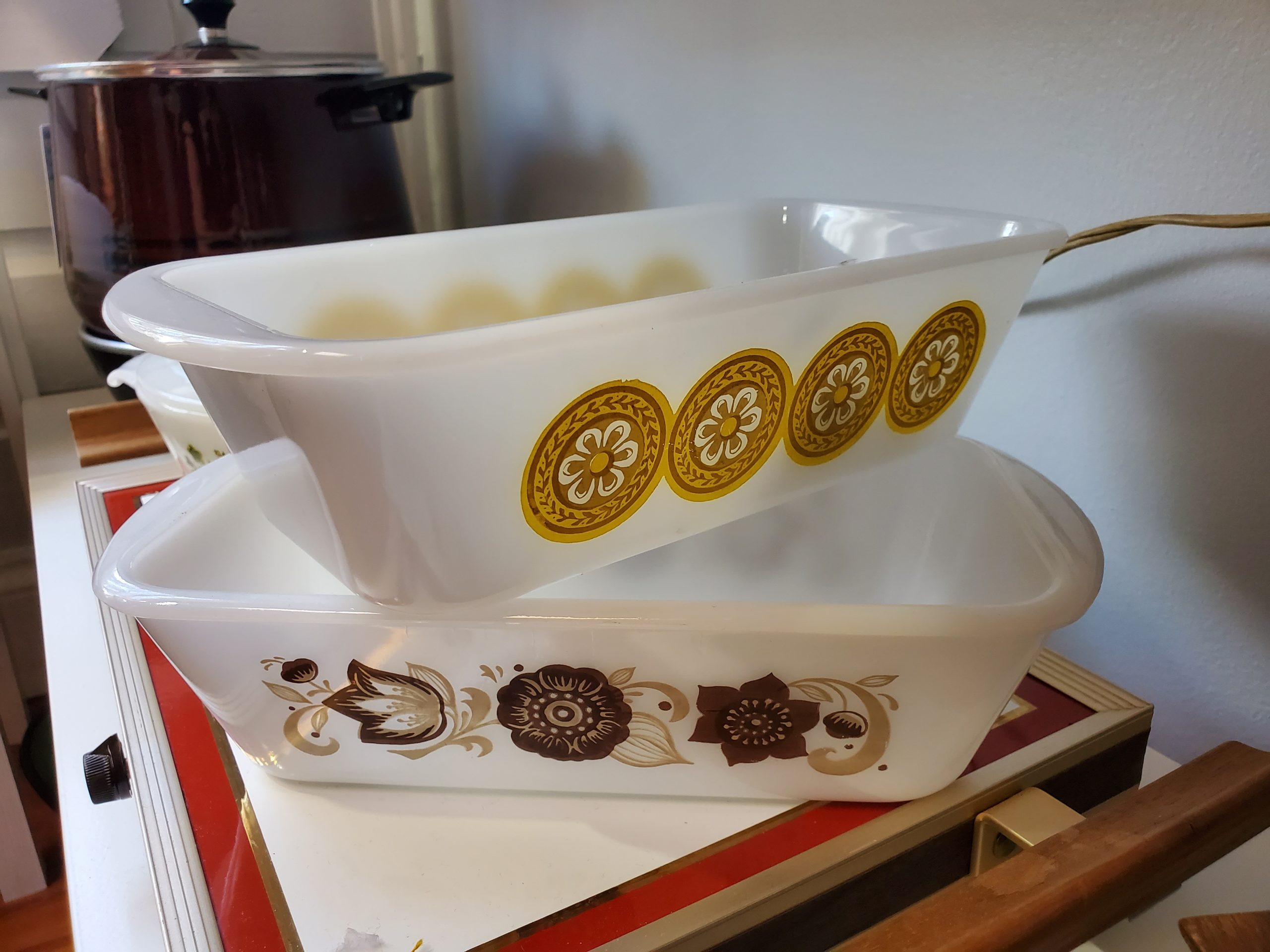 intage Dishes